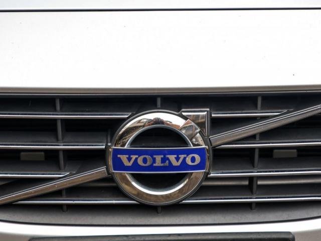 VOLVO V60 T5 LUXURY F MY16
