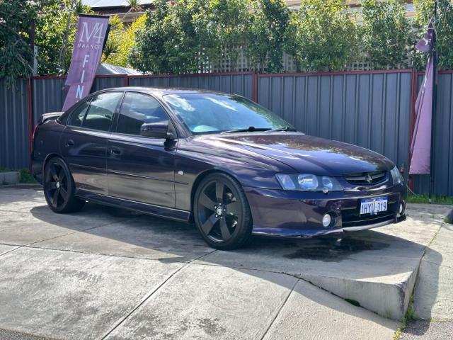 HOLDEN COMMODORE SS VYII