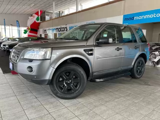 Land Rover Freelander 2 TD4 SE 2009 Car Review