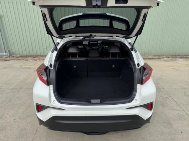 TOYOTA C-HR G ZYX10