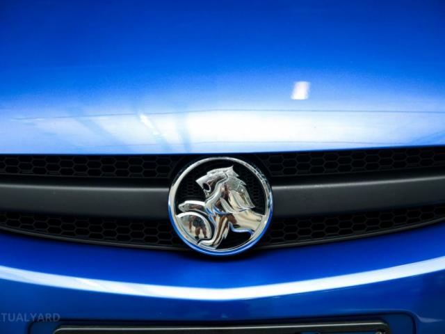 HOLDEN UTE SS UTILITY EXTENDED CAB 2DR AUTO 4SP 656KG 5.7I