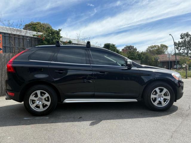 VOLVO XC60 D5 R-DESIGN WAGON 5DR GEARTRONIC 6SP AWD 2.4DTT [MY12]