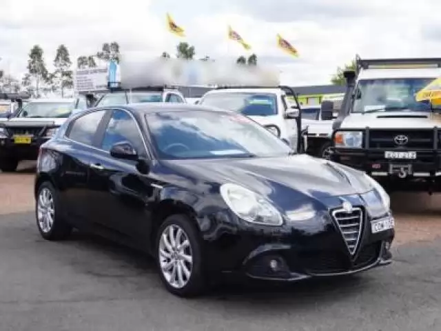 Alfa Romeo Giulietta 1.6 JTDM S&s 120 cv Business Navi DAB Radio - Grecoauto