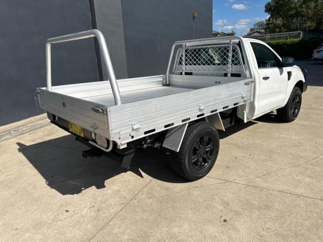 FORD RANGER PX XL CAB CHASSIS SINGLE CAB 2DR SPTS AUTO 6SP, 4X4 1387KG 3.2DT