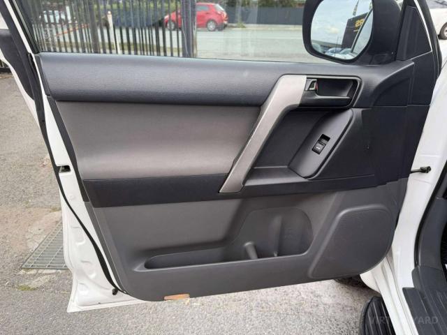 TOYOTA LANDCRUISER PRADO GXL (4x4) KDJ150R