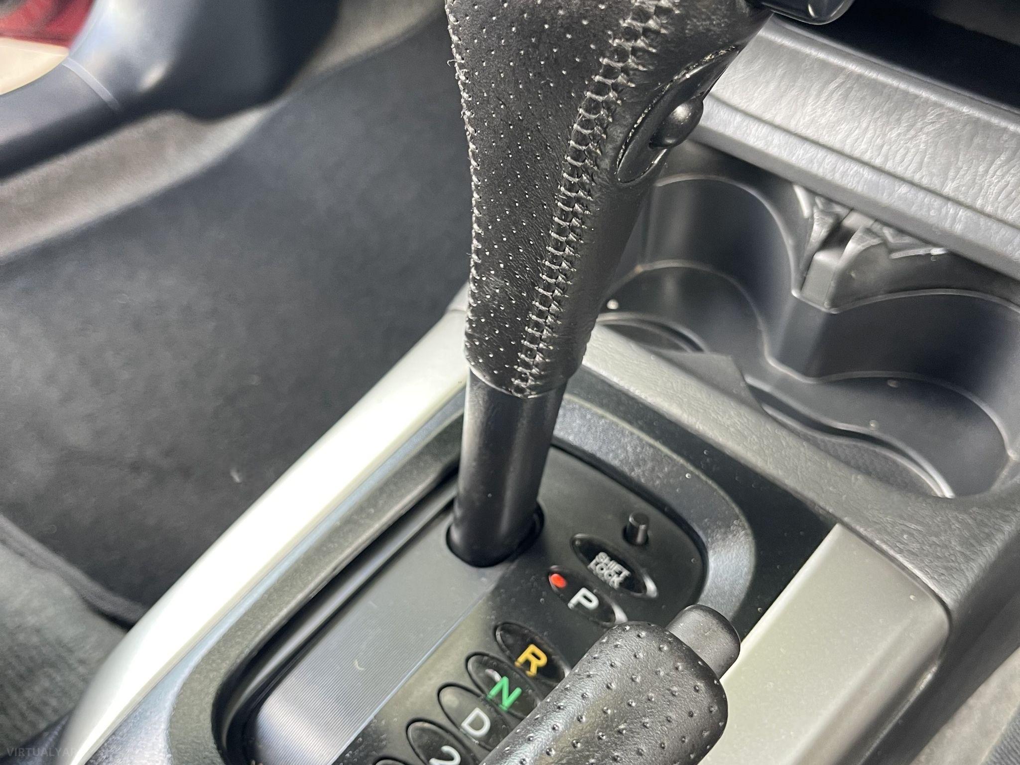 TOYOTA RAV4 MY05 CRUISER 4X4 AUTOMATIC SERIES II 5 DOOR WAGON 2.4 LITRE 4 CYL VVT-I