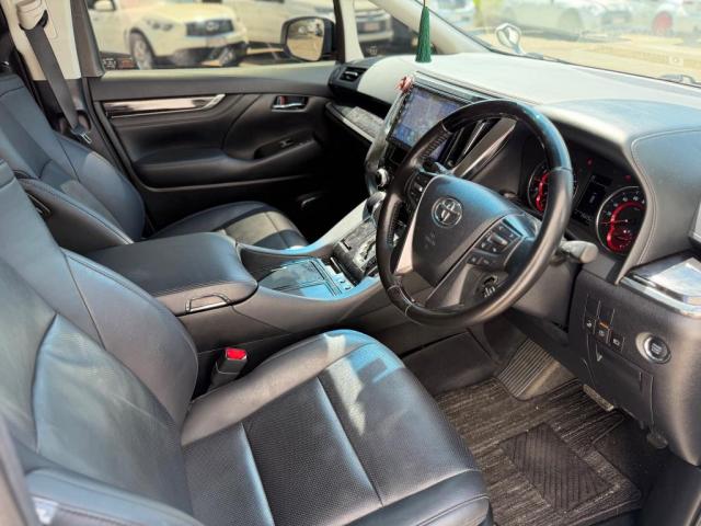Toyota ALPHARD GF GGH30