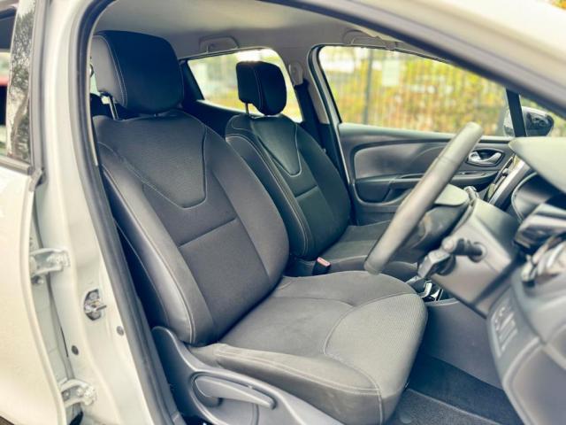 Renault Clio EXPRESSION X98 T4 1.2L 6SP AUTOMATIC 5D HATCHBACK