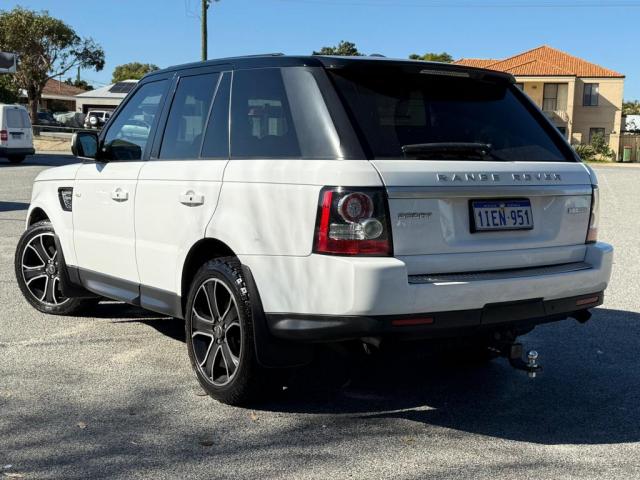 LAND ROVER RANGE ROVER SPORT HSE LUXURY BLACK EDITION SDV6