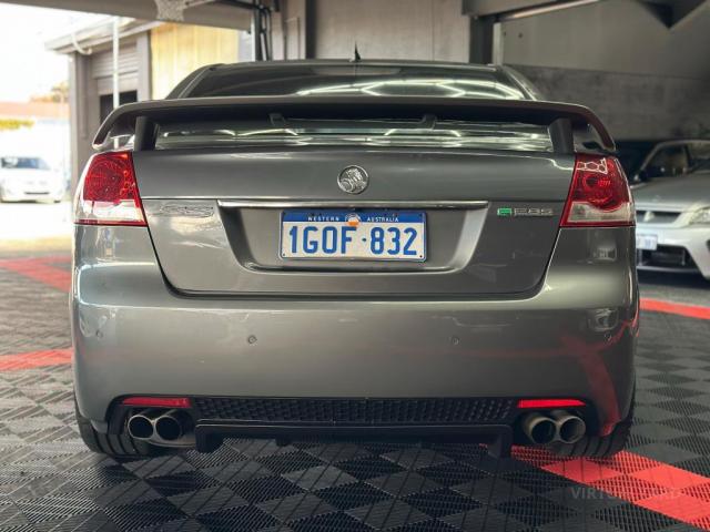 HOLDEN COMMODORE VE SERIES II SS V Z SERIES SEDAN 4DR MAN 6SP 6.0I [MY12.5]