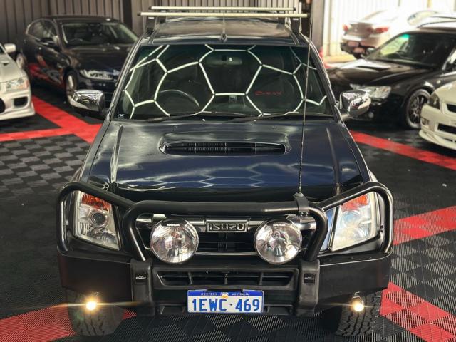 ISUZU D-MAX MY11 LS-U UTILITY DUAL CAB 4DR AUTO 4SP 4X4 980KG 3.0DT