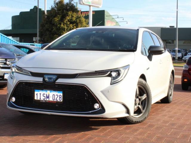 TOYOTA COROLLA TOURING WXB (HYBRID) ZWE211