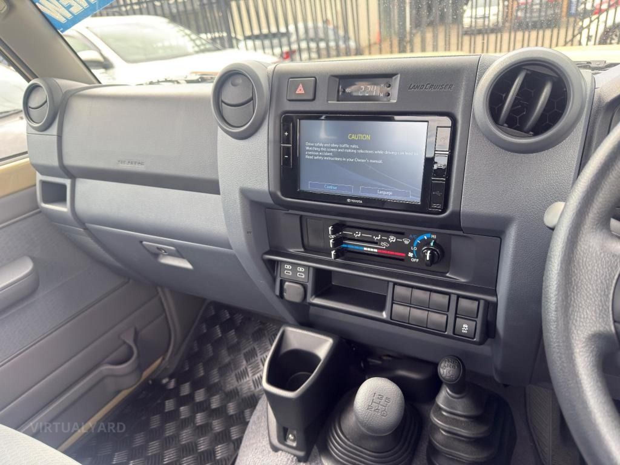 TOYOTA LANDCRUISER 79 GXL SINGLE CAB V8 4.5