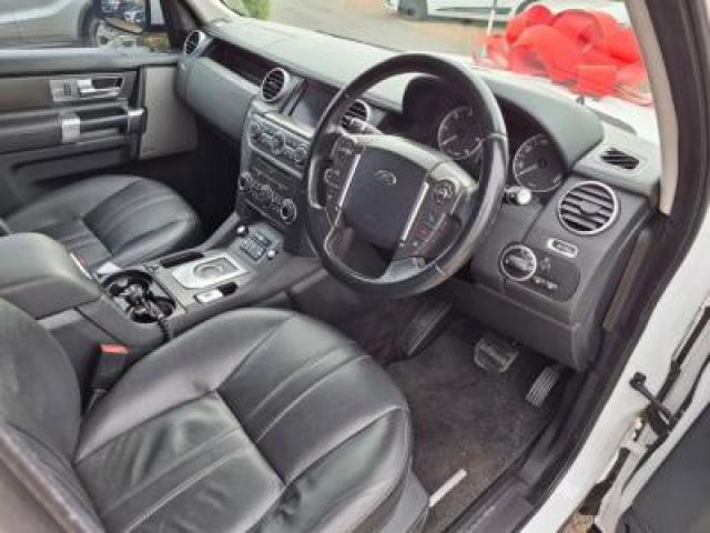 Land Rover Discovery Series 4 SDV6 HSE Wagon 7st 5dr Spts Auto 8sp 4x4 3.0DTT [MY14]