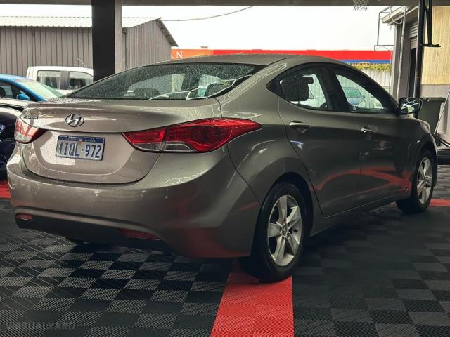 HYUNDAI ELANTRA MD ACTIVE SEDAN 4DR SPTS AUTO 6SP 1.8I