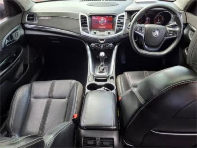 Holden Commodore VF SS V Redline Sedan 4dr Spts Auto 6sp 6.0i [MY15]