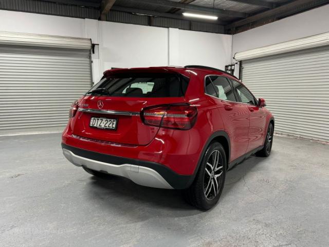 Mercedes-Benz GLA-Class X156 GLA180 Wagon 5dr DCT 7sp 1.6T