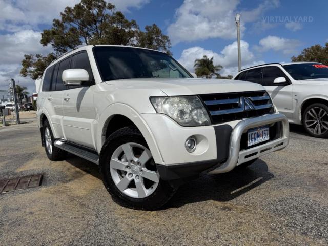 MITSUBISHI PAJERO VR-X LWB (4X4) NS