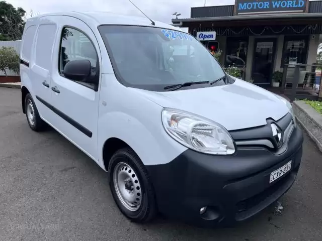 Explore the Versatile Renault Kangoo Campervan