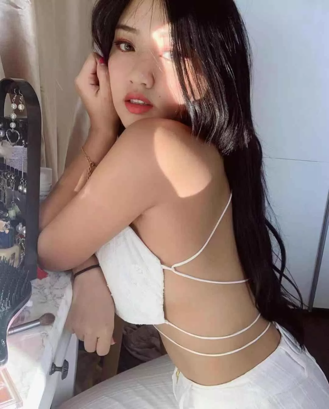 aya26l 3273 private escort in Chatswood