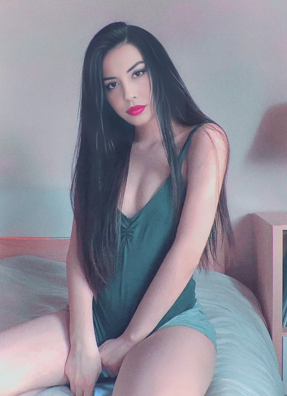 Holly Big Ass Escorts Sydney private escort in Sydney