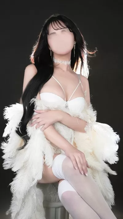 sakura blossom private escort in Burswood