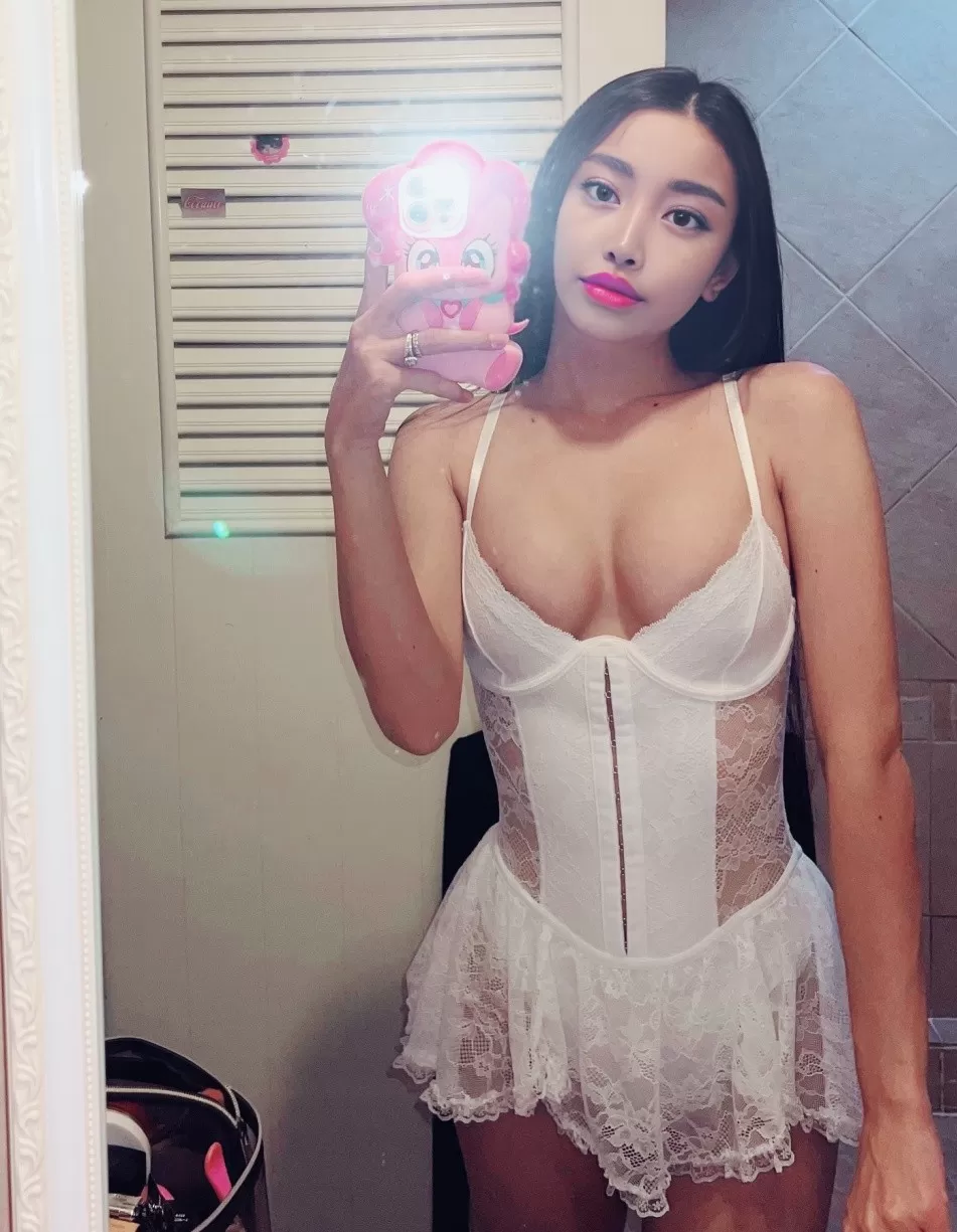 nana private asian escort sydney private escort in Sydney