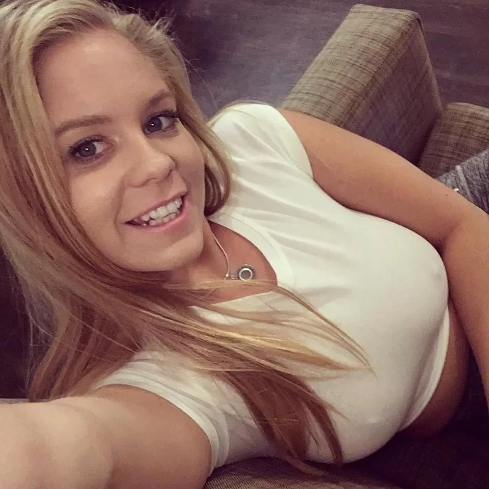 hottieb private escort in Hobart