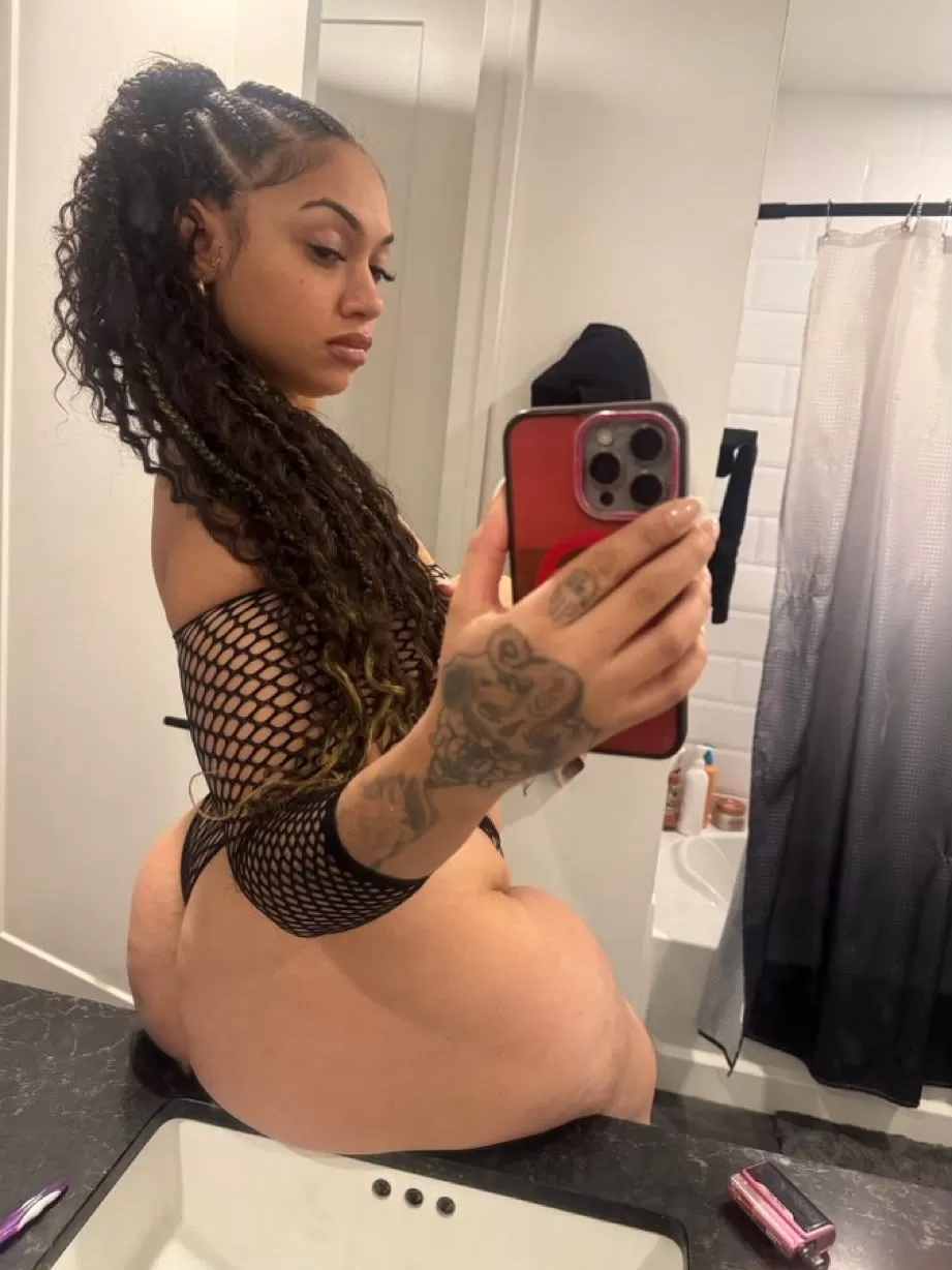 hayley private escort in Sydney CBD