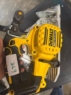 20V MAX Cordless Brushless 6-1/2 in. Sidewinder Style Circular Saw (Tool Only) - Image 6