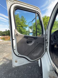 2012 Freightliner M2 Dump Truck - Image 14