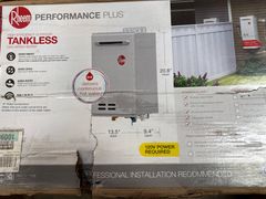 8.4 GPM Natural Gas Tankless Water Heater - Image 5