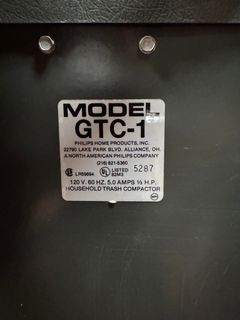 Garage Trash Compactor - Image 4