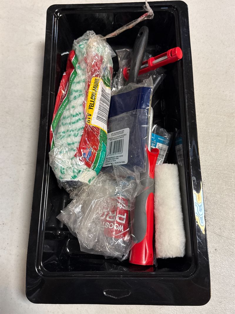 Paint Accessories - Image 1