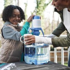3-5 gal. White Water Bottle Pump - Image 2