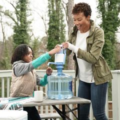 3-5 gal. White Water Bottle Pump - Image 4