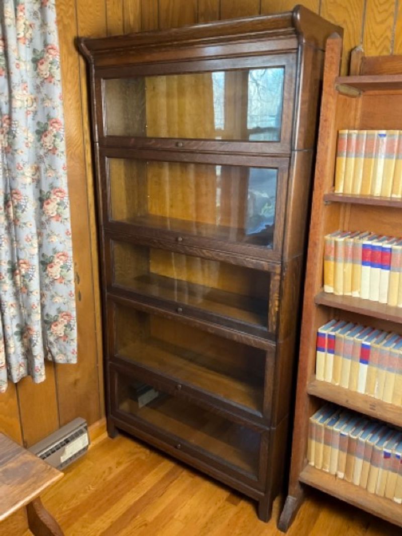 Gunn Sectional Barrister Bookcase 1901 Patent. Glass Intact. Good