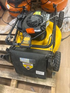 DEWALT21 in. 150cc Briggs and Stratton 625ex Engine Rear Wheel Drive 2-in-1 Gas Self Propelled Walk Behind Lawn Mower - Image 8