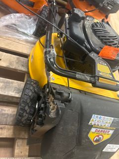 DEWALT21 in. 150cc Briggs and Stratton 625ex Engine Rear Wheel Drive 2-in-1 Gas Self Propelled Walk Behind Lawn Mower - Image 9
