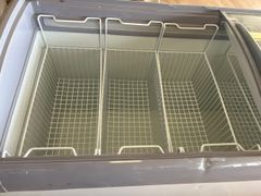 MSRP $1500 Koolmore20. cu. ft. Commercial Ice Cream Display Freezer with Manual Defrost - Image 8
