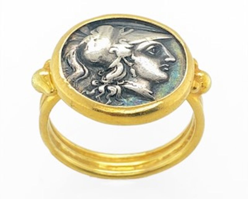 Ararity's Weekly Weird Treasures Auction! A Huge Variety of Weird and Wonderful Items! Located