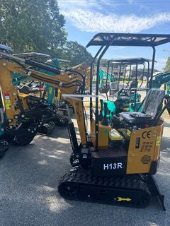 Mini excavator H13R - Image 1