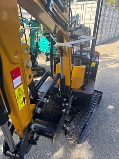 Mini excavator H13R - Image 2