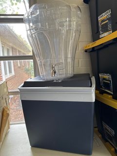 Electric Portable Cooler Warmer and Acrylic Beverage Dispenser Lot - Image 1