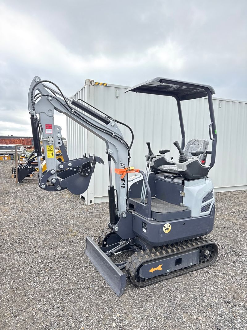 ATS ME18 1T Mini Excavator - Image 1