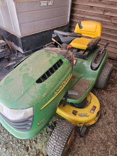 John Deere L110 Automatic Riding Mower - Image 7