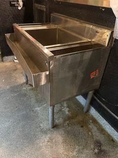 Underbar Ice Bin with Bottle Storage - Image 8