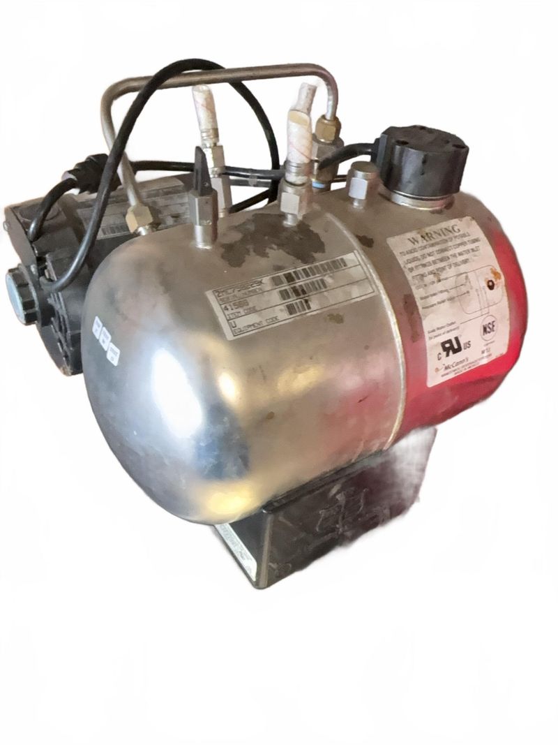 Beverage Carbonator - Image 1