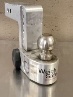 Trailer Hitch w/Tongue Weight Gauge - Image 2