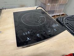Portable Induction Cooktop - Image 3